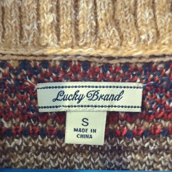 Women's Geometric Patterned Sweater - Tan, Red, Blue - Picture 2 of 5